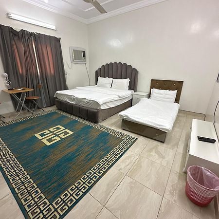 Al-Olaya Apartment Umm Lajj Dış mekan fotoğraf